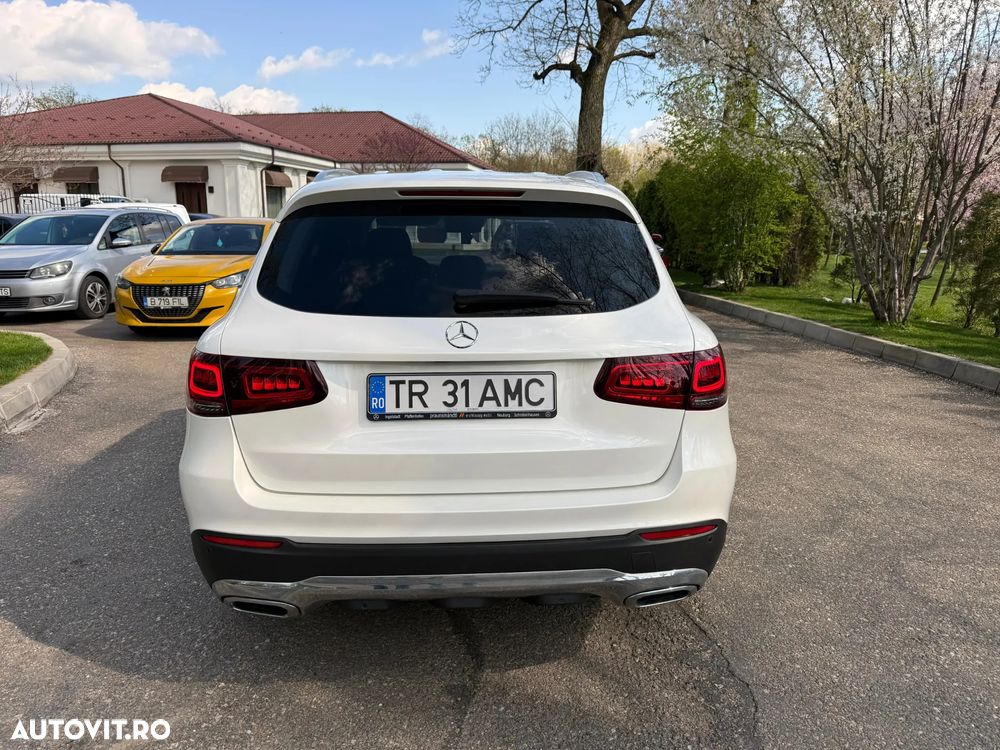 Mercedes-Benz GLC - 3