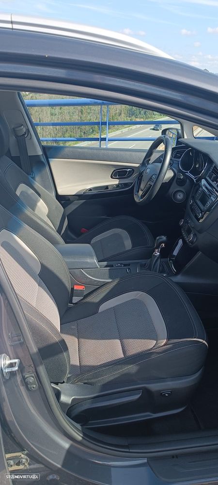 Kia Ceed SW 1.6 CRDi TX - 3