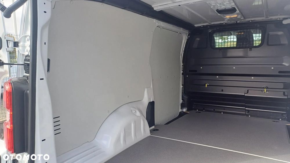 Toyota Proace - 11