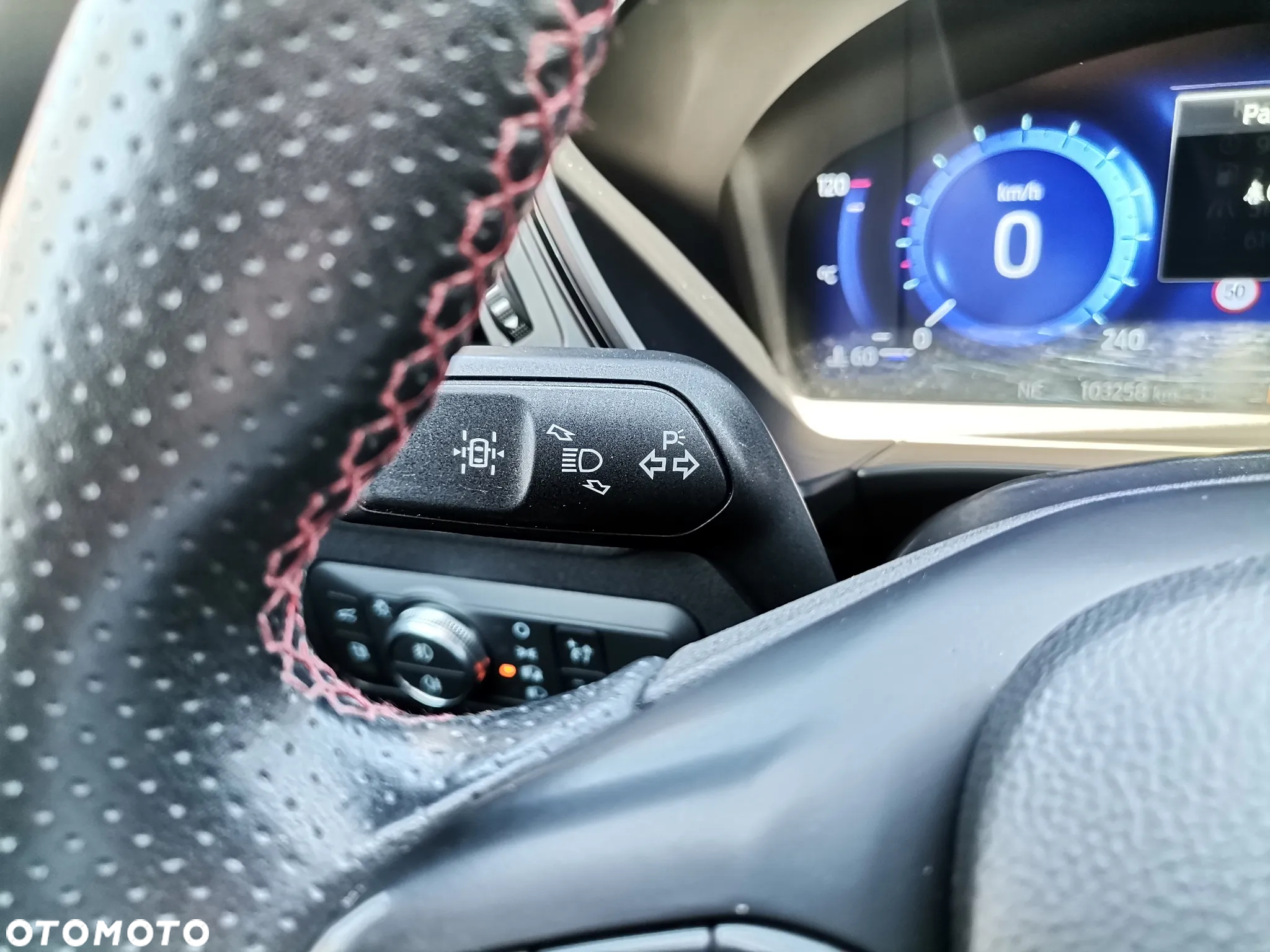 Ford Kuga 2.5P PHEV FWD ST-Line X - 21