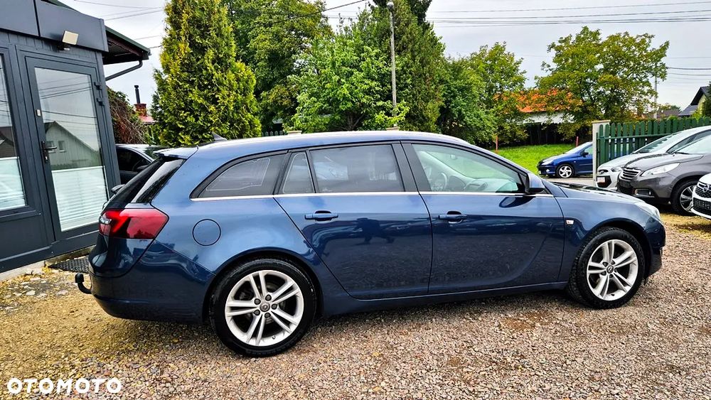 Opel Insignia 1.4 T Cosmo S&S - 11