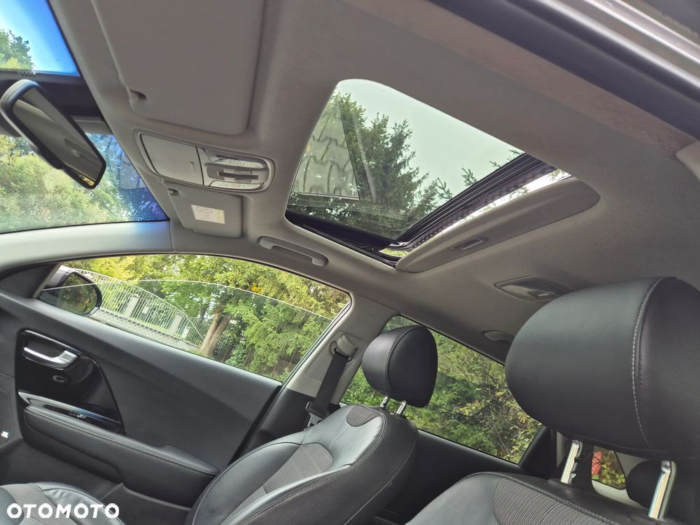Kia Niro 1.6 GDI Hybrid Business Line - 14