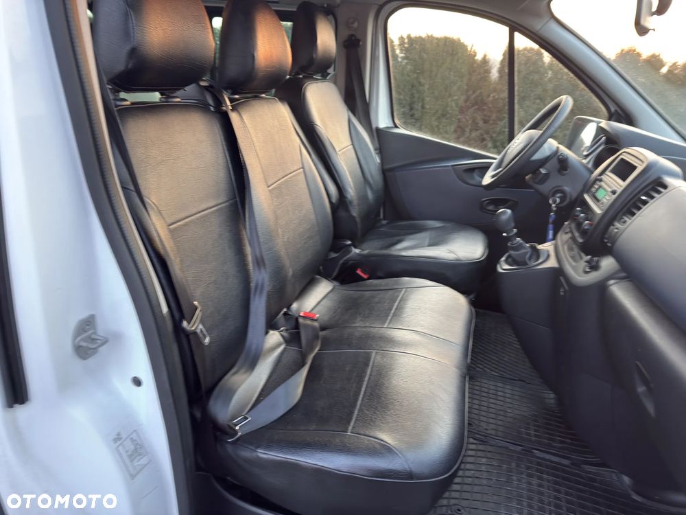 Opel Vivaro - 9