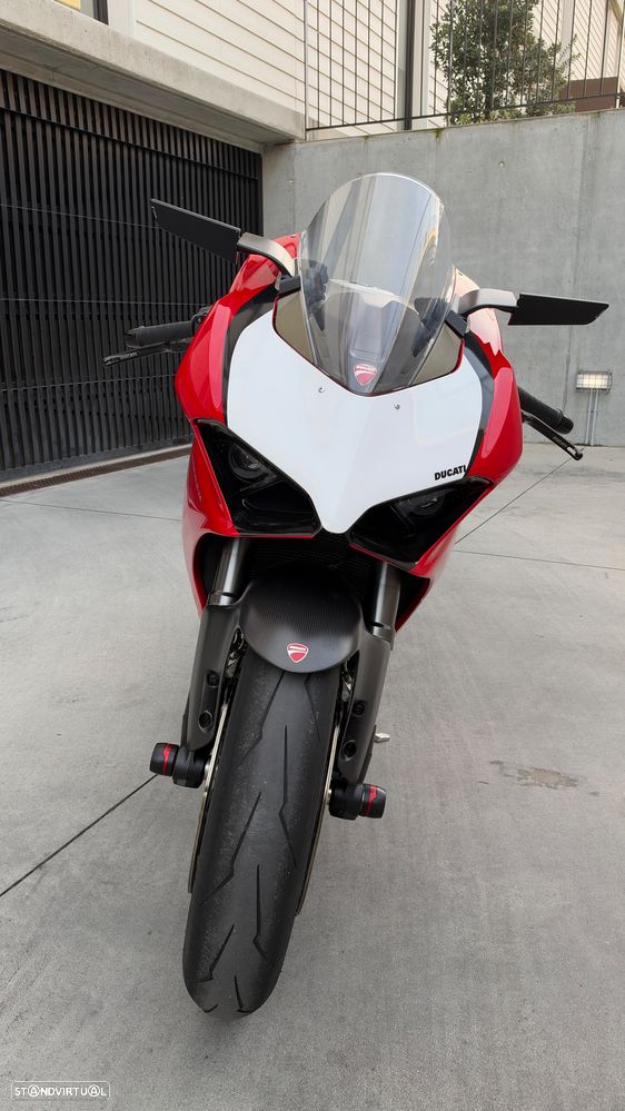 Ducati Panigale V4 Base - 8