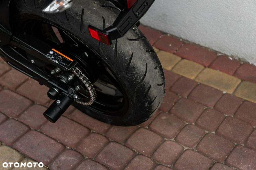 Kawasaki Z 650 - 8