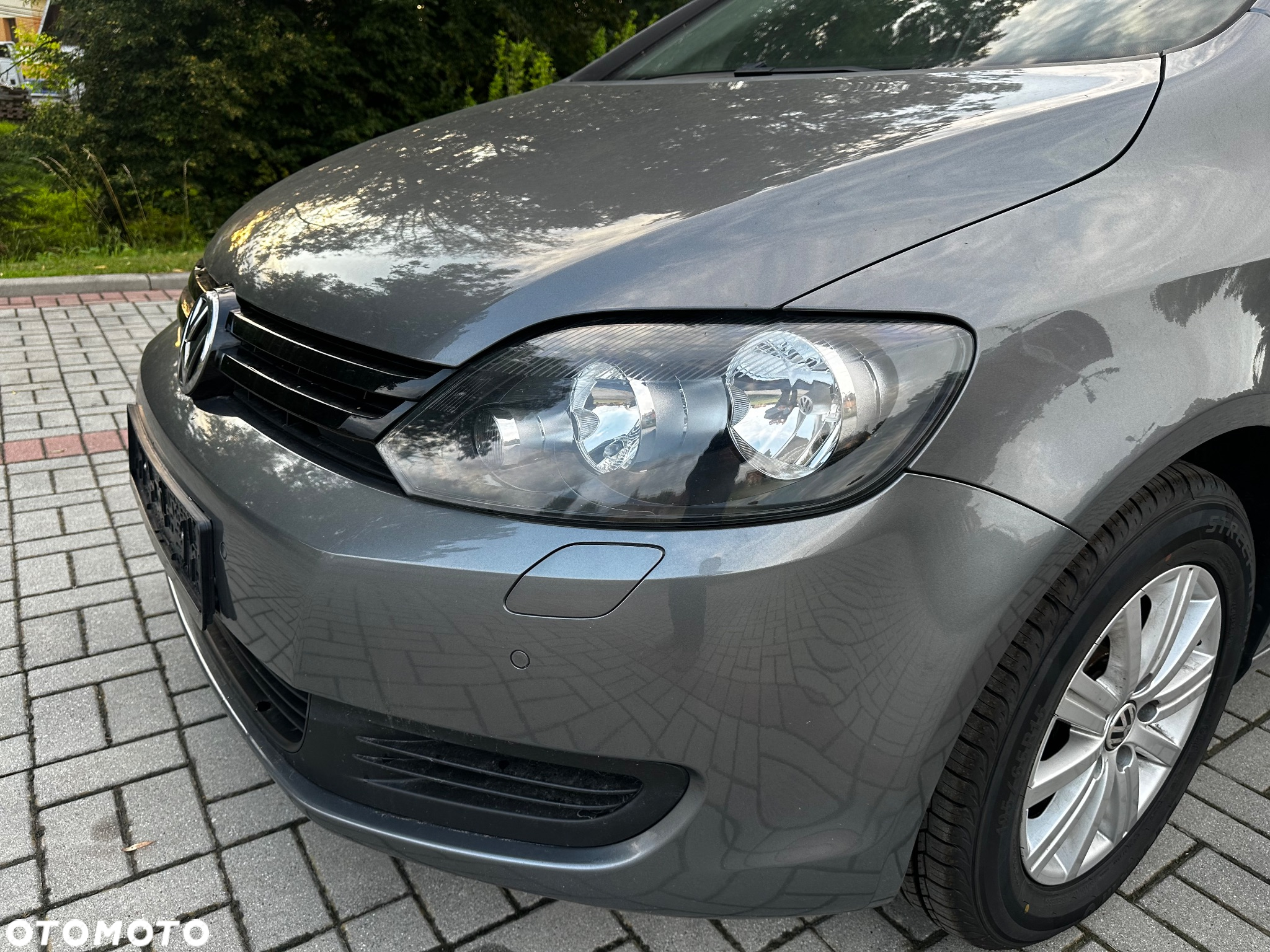 Volkswagen Golf Plus 1.6 TDI BlueMot Comfortline - 17