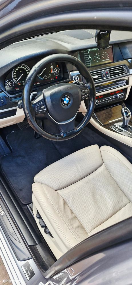 BMW Seria 5 535d xDrive - 21