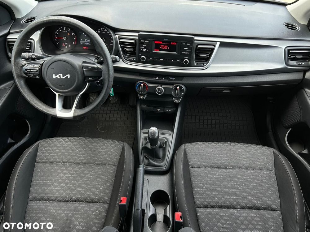 Kia Rio - 5