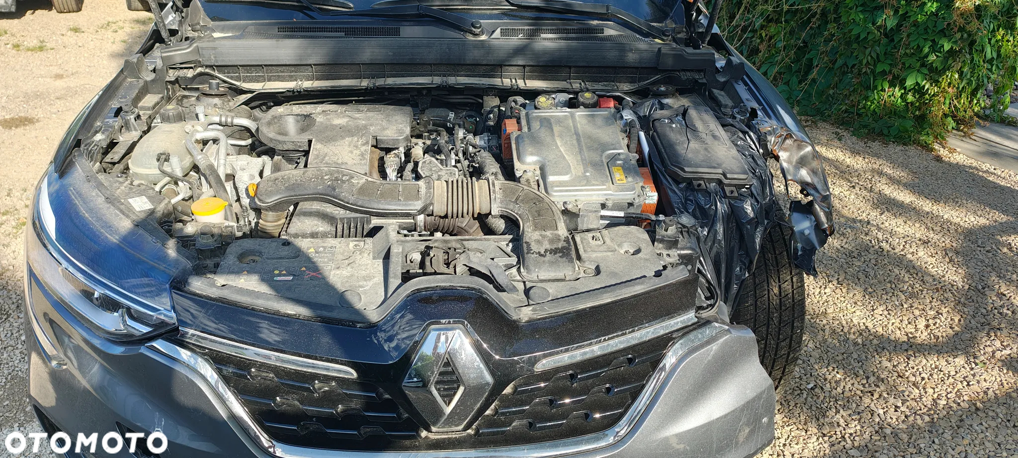 Renault Arkana 1.6 E-TECH E-Tech Engineered MMT - 6