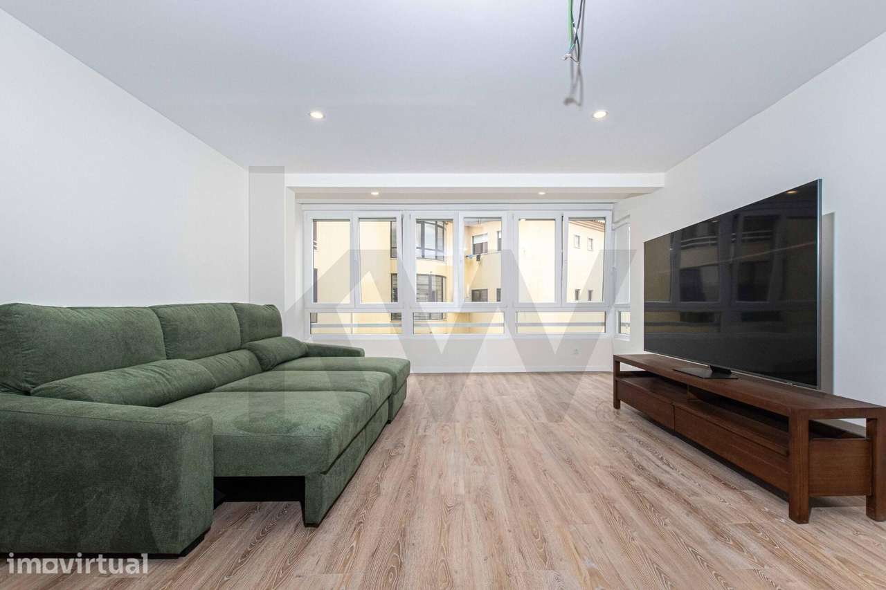 Apartamento T3 Remodelado a Estrear | Urbanização das Silveiras | Carc - Grande imagem: 5/16