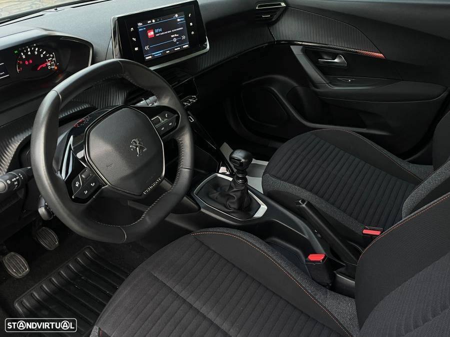 Peugeot 2008 - 10
