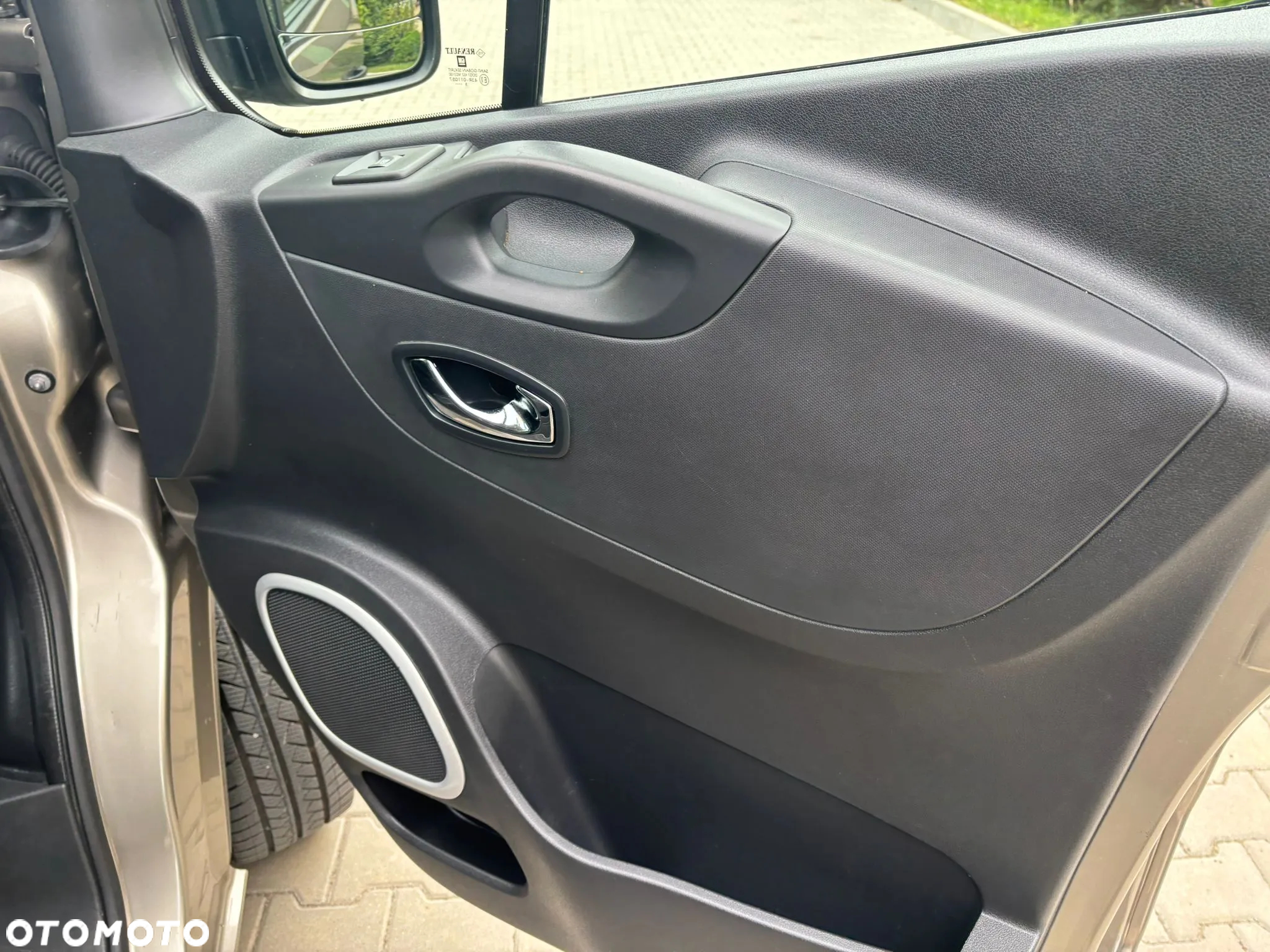 Opel Vivaro 1.6 D (CDTI) L2H1 - 21