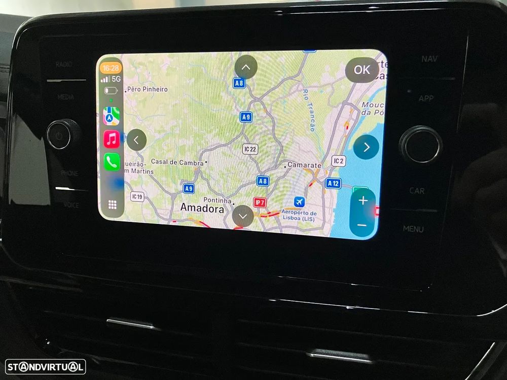 VW T-Roc 1.5 TSI R-Line DSG - 23