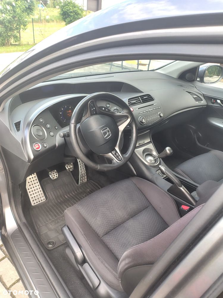 Honda Civic 1.4 i-VTEC Comfort - 8