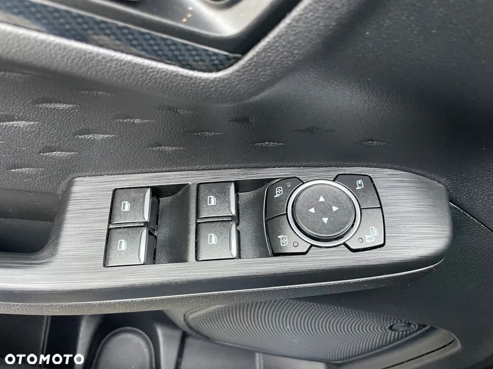 Ford Kuga 2.0 EcoBlue Hybrid ST-LINE - 18