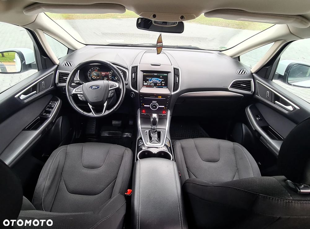 Ford S-Max 2.0 TDCi Bi-Turbo Titanium PowerShift - 38