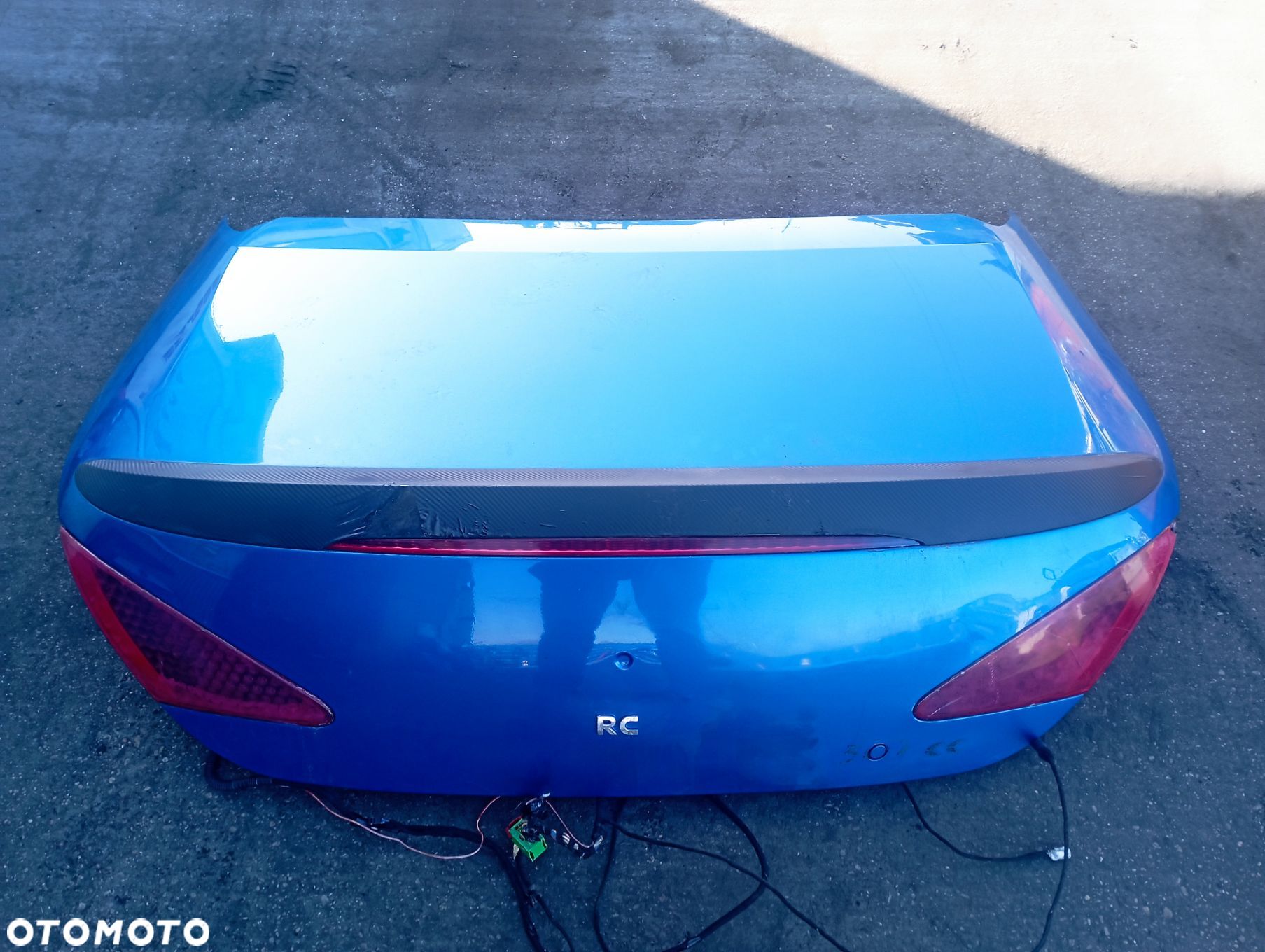 KLAPA BAGAŻNIKA

 PEUGEOT
 307cc KMFD - 1