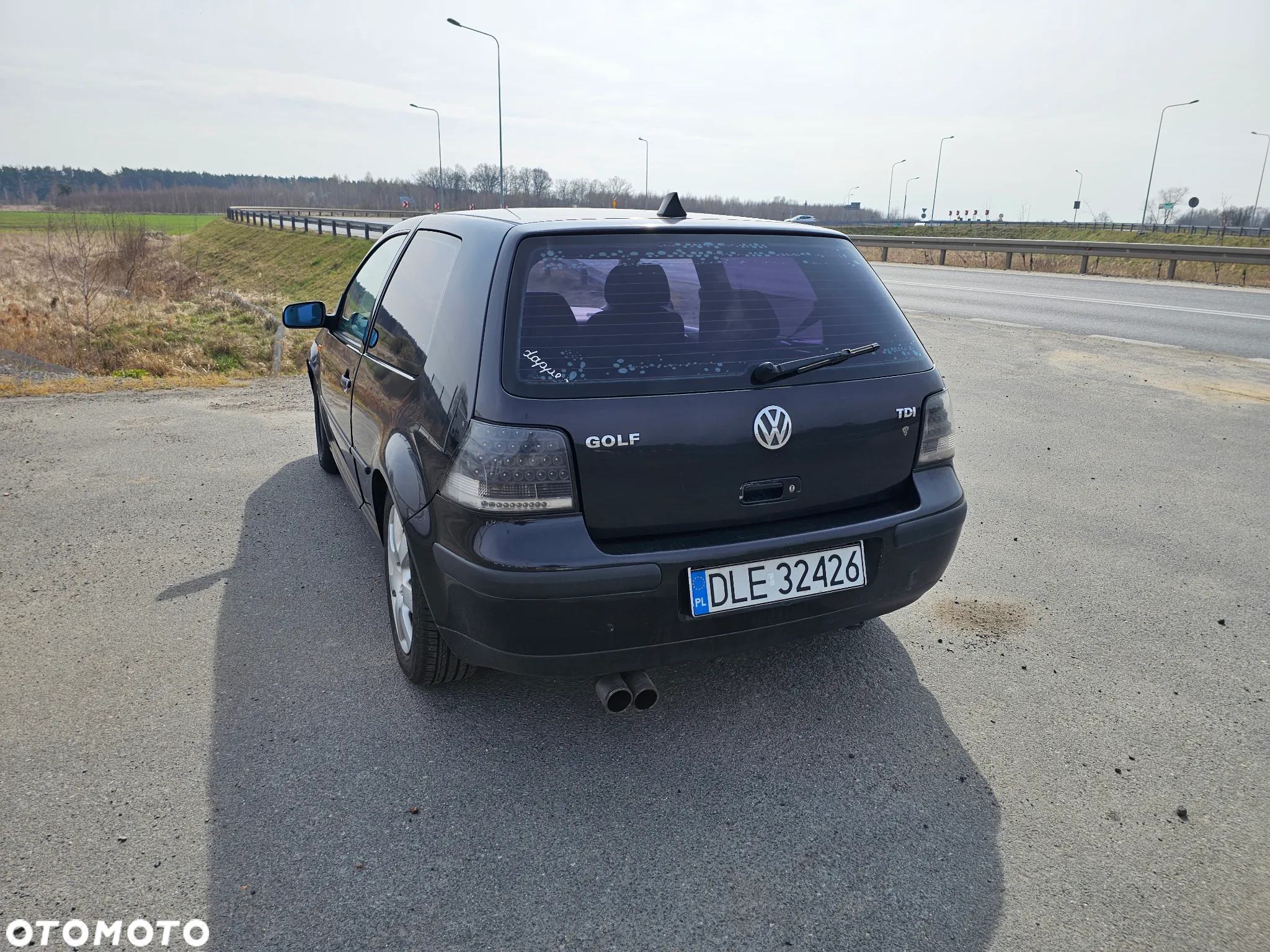 Volkswagen Golf - 12