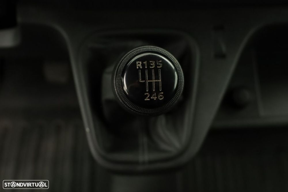Renault master ver-2-3-dci-l2h2-3-5t - 10