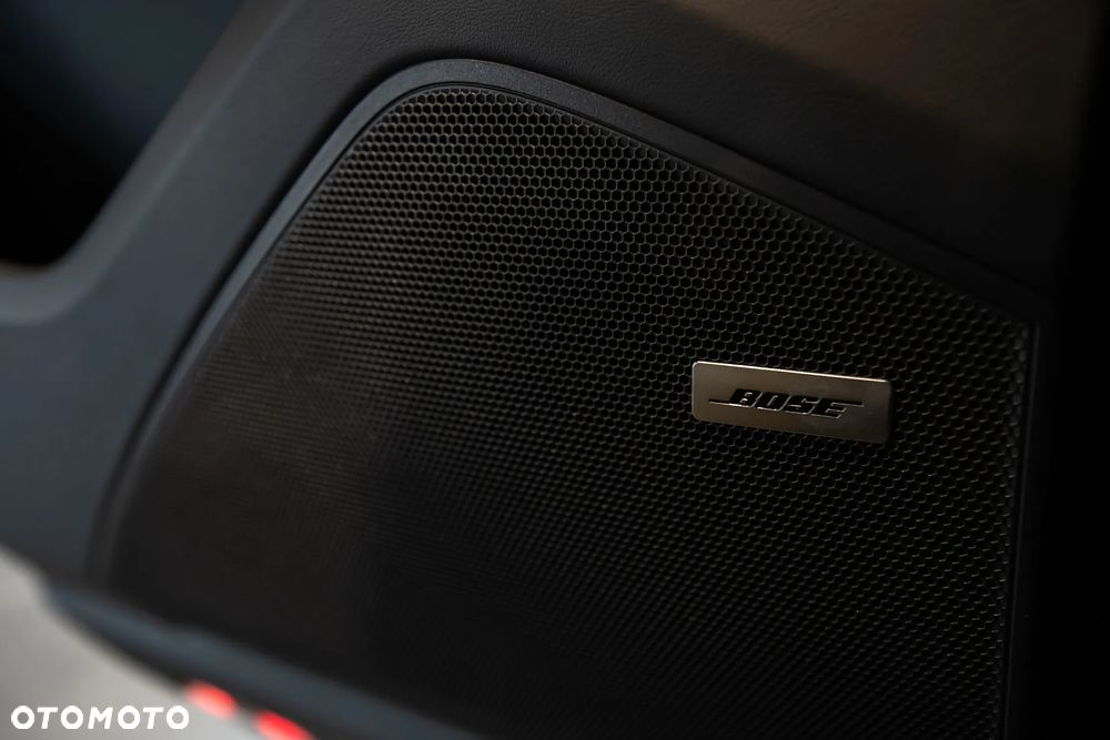 Porsche Cayenne Black Edition - 19