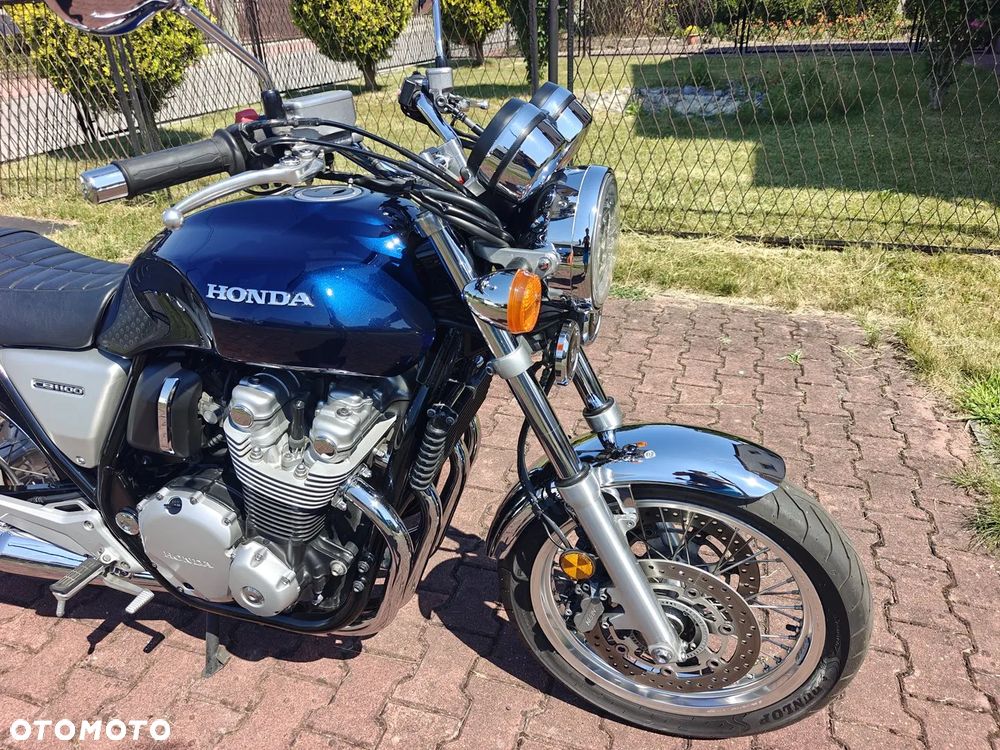 Honda CB - 3