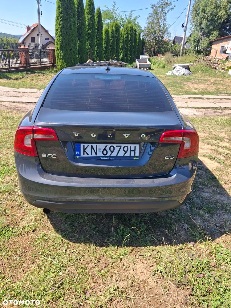 Volvo S60 D3 Momentum - 12