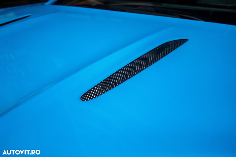 Aston Martin V8 Vantage Standard - 30