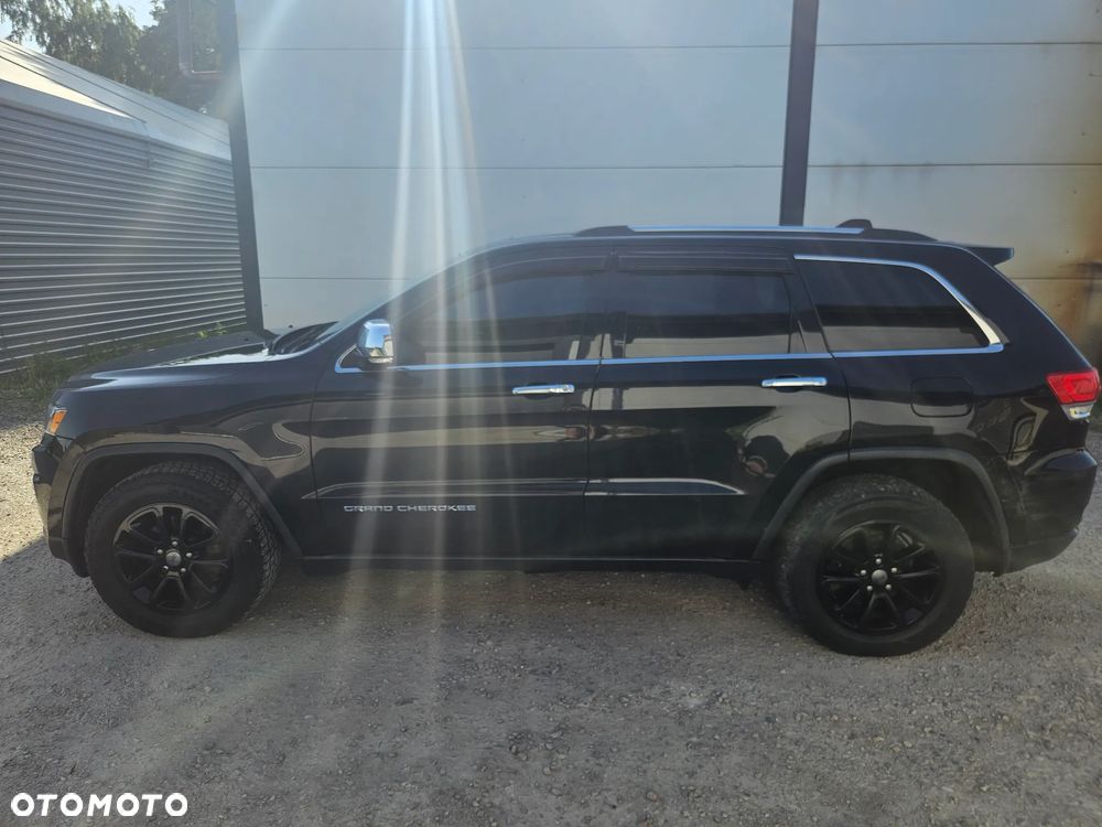 Jeep Grand Cherokee - 9
