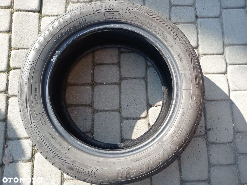 Volkswagen Golf 2.0 TDI DPF Style - 12