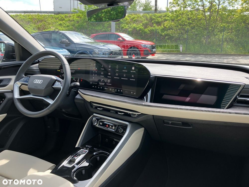 Audi Q5 Sportback - 15