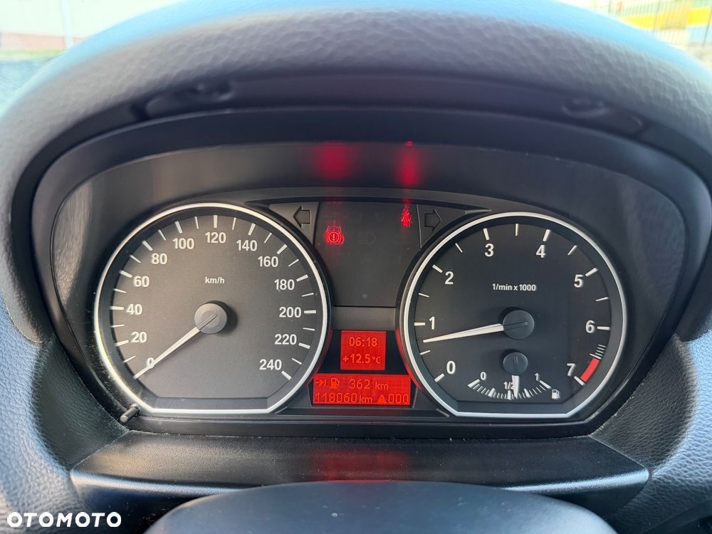 BMW Seria 1 116i - 7