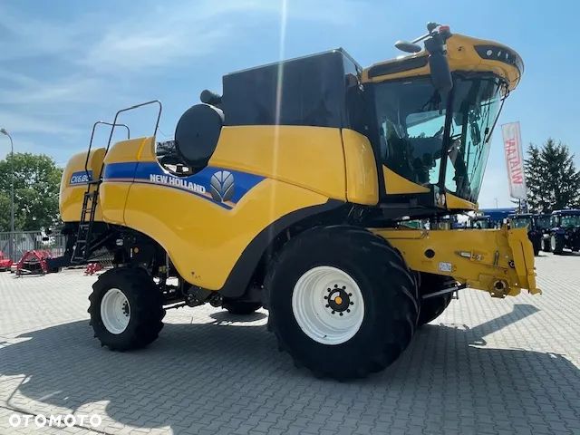 New Holland NEW HOLLAND CX6.80 - 1