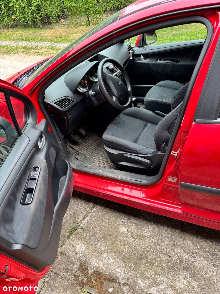 Peugeot 207 1.6 Trendy - 5