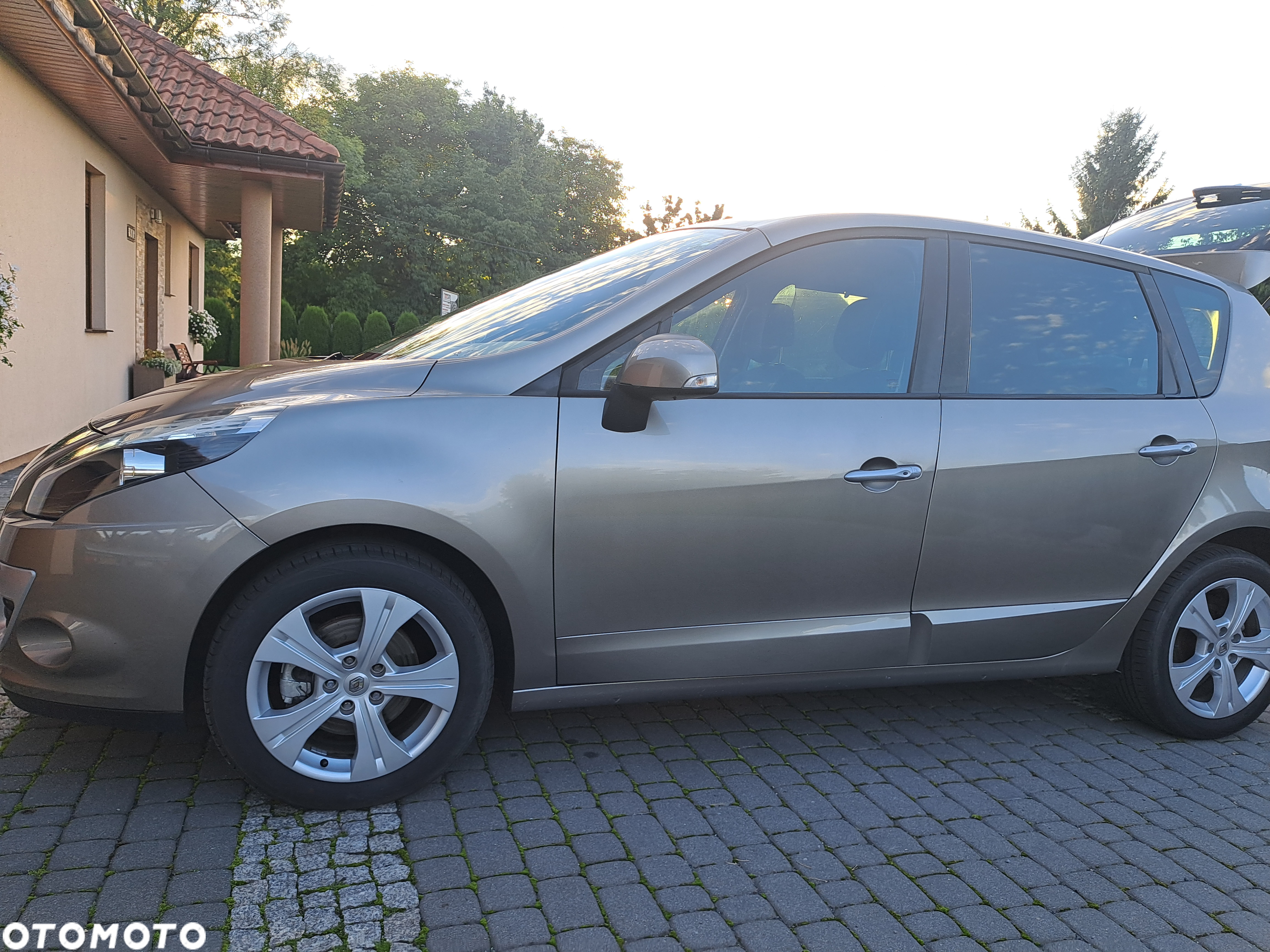 Renault Scenic 1.4 16V TCE TomTom Edition - 35