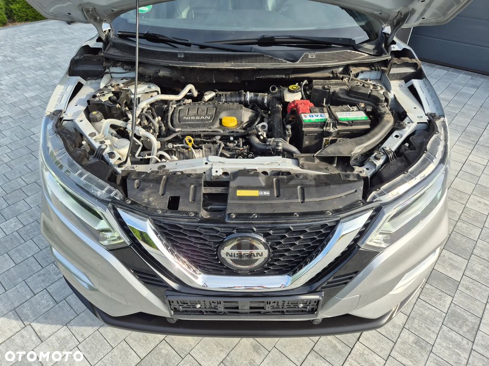 Nissan Qashqai 1.6 DCi Tekna+ Xtronic - 38