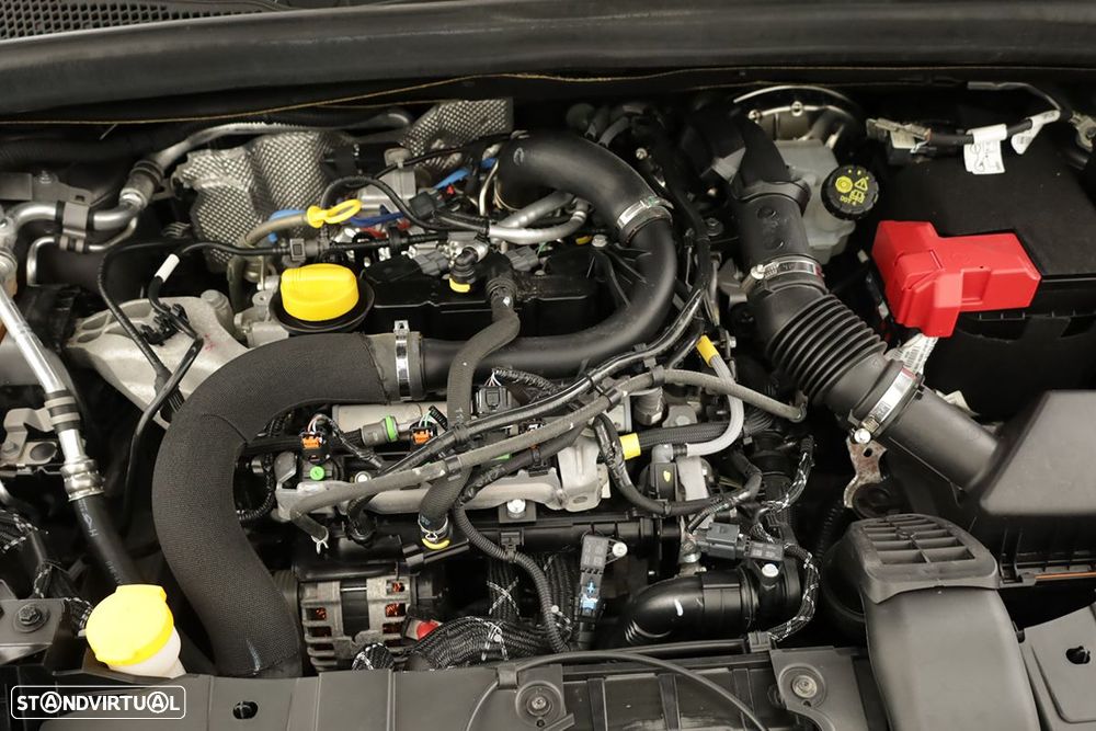 Renault Captur 1.0 TCe Techno Bi-Fuel - 27