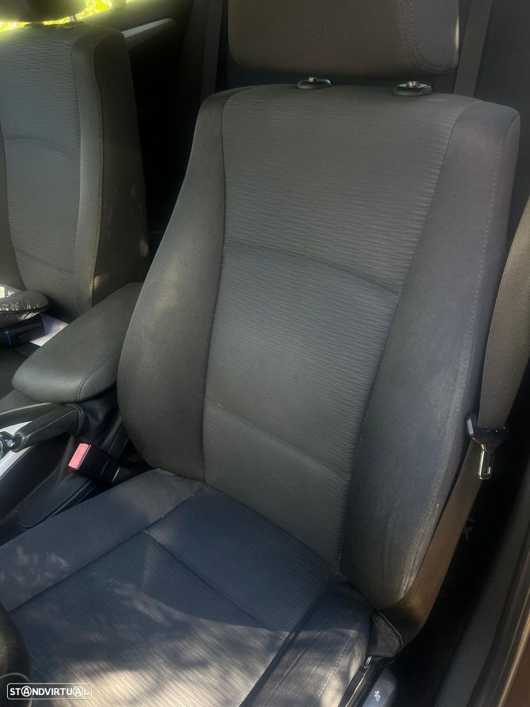 BMW X1 sDrive20d - 8
