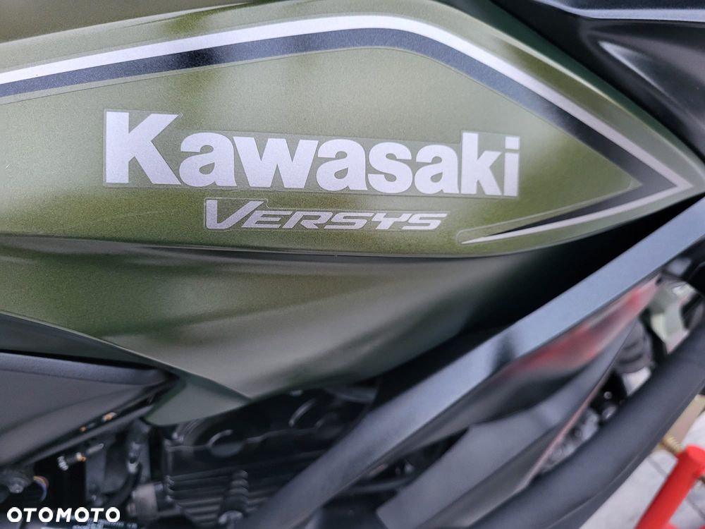 Kawasaki Versys 650 - 13