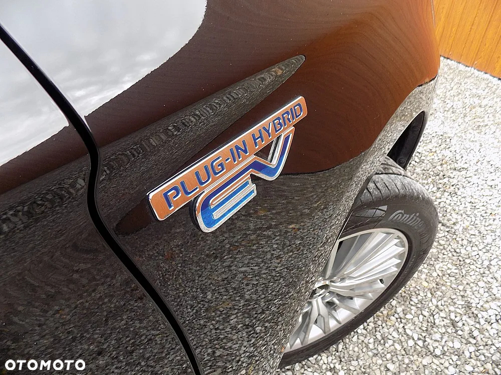 Mitsubishi Outlander 2.4 4WD Plug-In Hybrid Top - 33