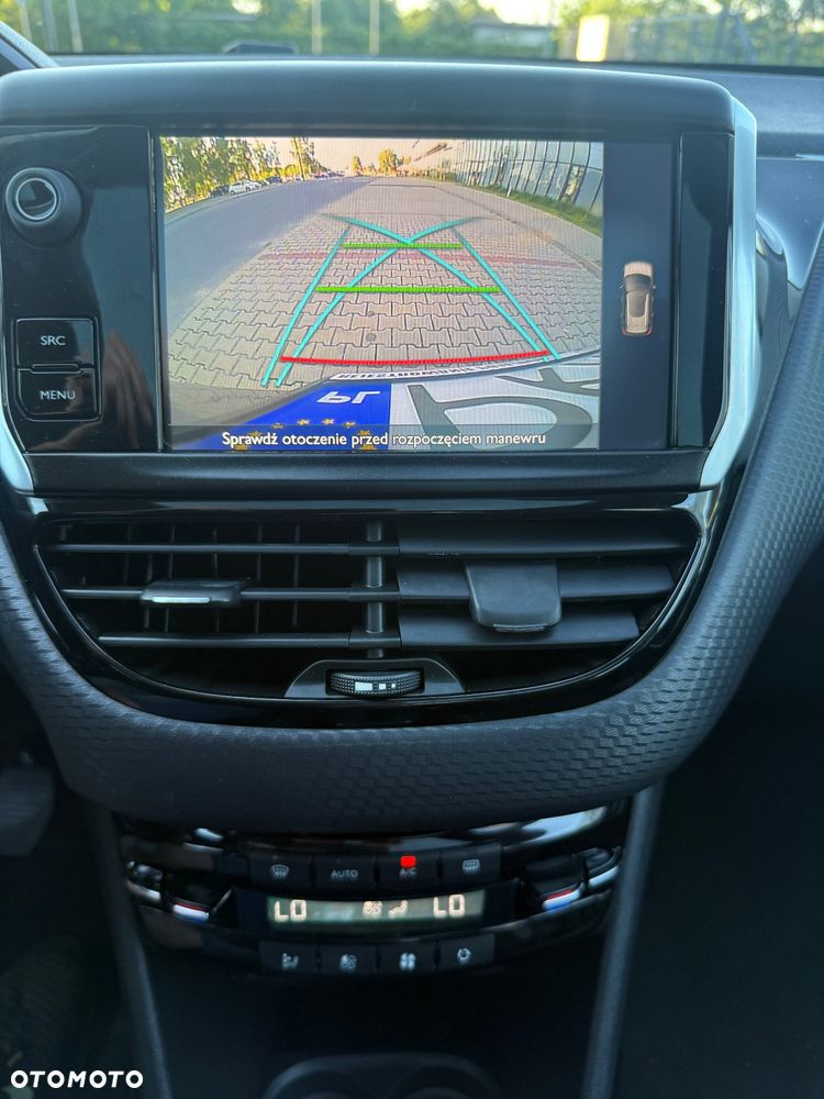 Peugeot 2008 PureTech 130 Stop&Start Allure - 22