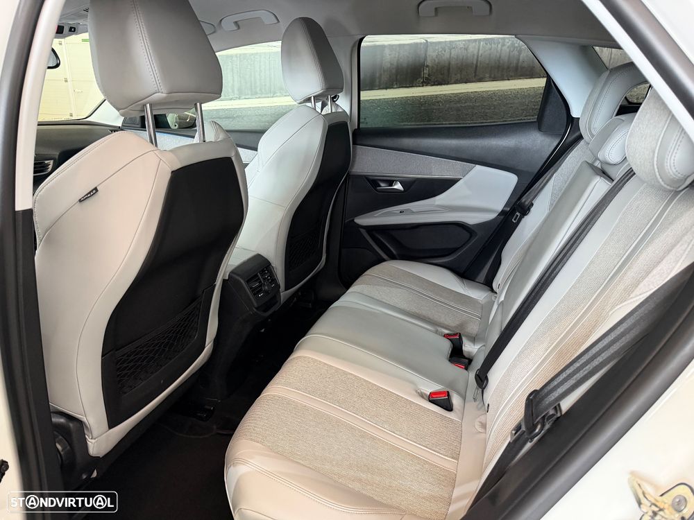 Peugeot 3008 1.6 BlueHDi Allure EAT6 J18 - 8