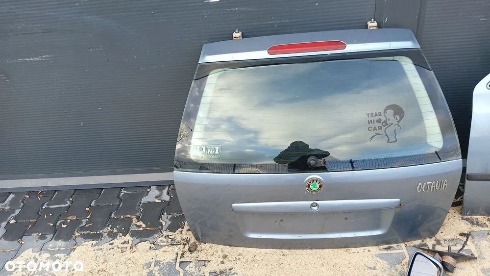 OCTAVIA I KOMBI DRZWI KLAPA BŁOTNIK CHŁODNICA WODY ROLETA BAGAŻNIKA - 10