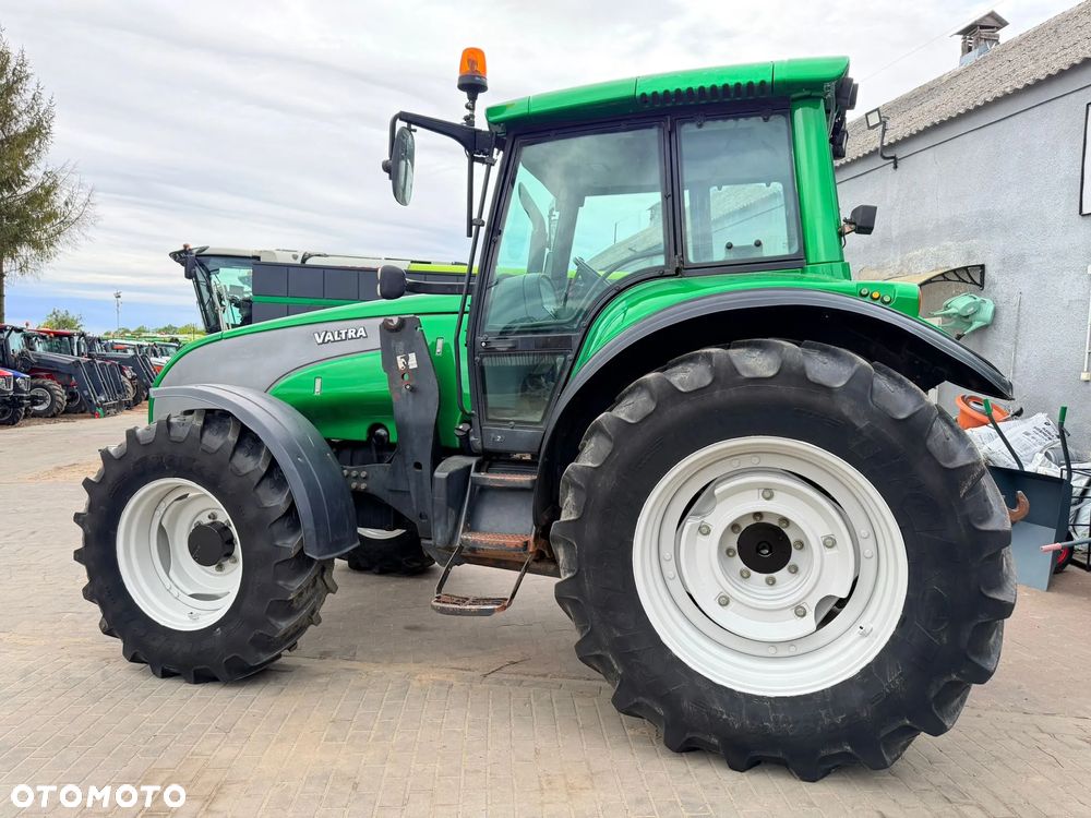 Valtra T 120 - 3