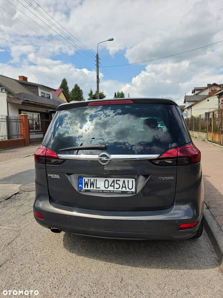Opel Zafira 1.6 T SIDI Cosmo S&S - 11