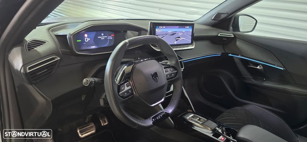 Peugeot e-2008 156 GT Exclusive - 9