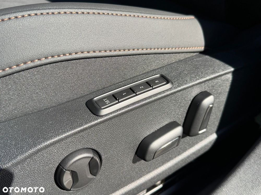 Cupra Formentor 2.5 TSI 4Drive VZ5 DSG - 22