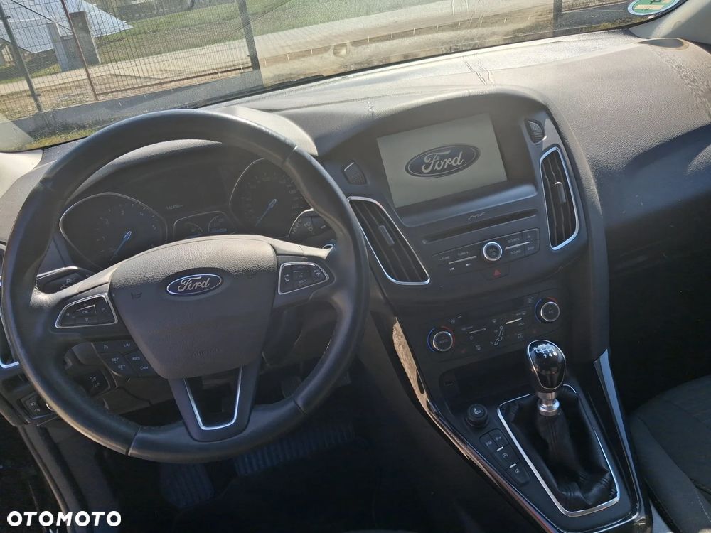 Ford Focus 1.5 TDCi DPF Start-Stopp-System Titanium - 13