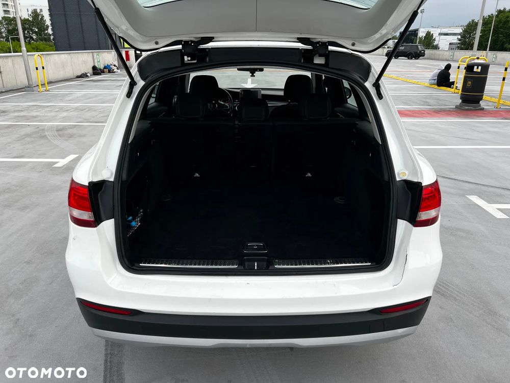 Mercedes-Benz GLC - 3