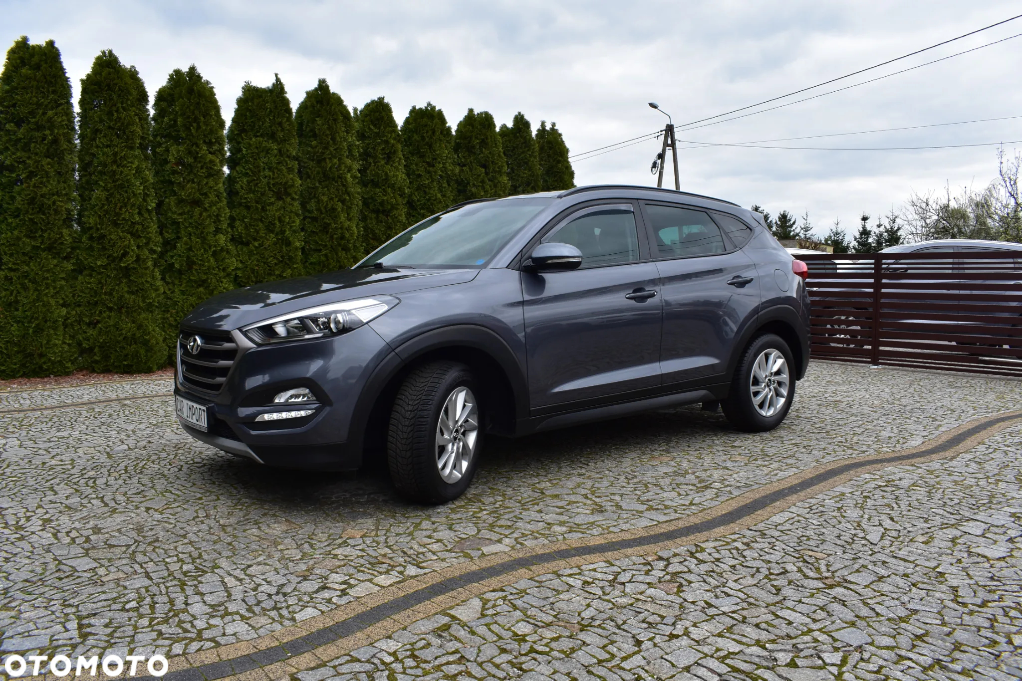 Hyundai Tucson blue 1.7 CRDi 2WD Intro Edition - 15