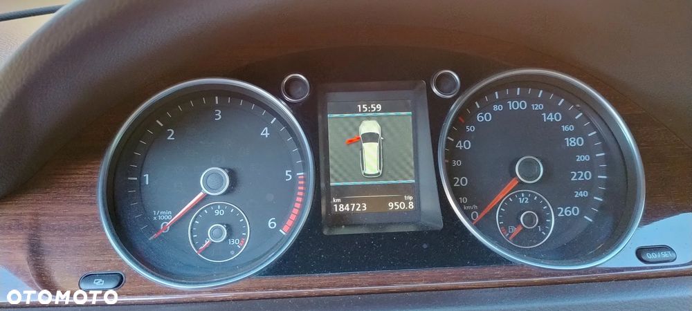 Volkswagen Passat 2.0 TDI DPF Comfortline - 5